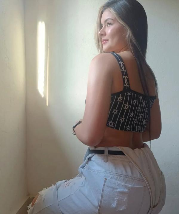 Experience Unforgettable Moments with Jade Phoenix Your Dream Escort